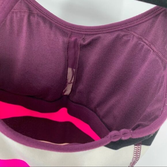 Lululemon Striped Racer Back Bra Tank Women’s 4 - Picture 5 of 6